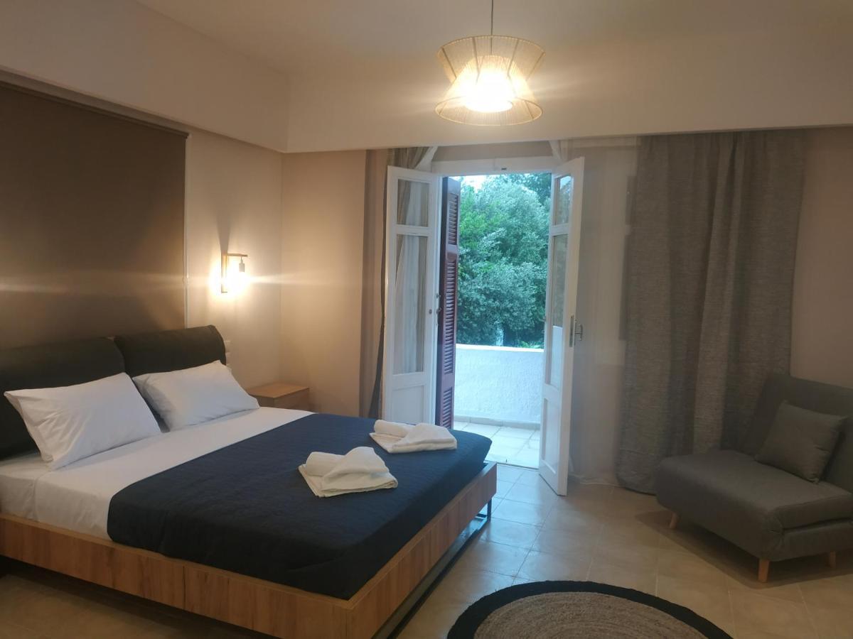 Elthimia'S Apartment Poros Town Exterior photo